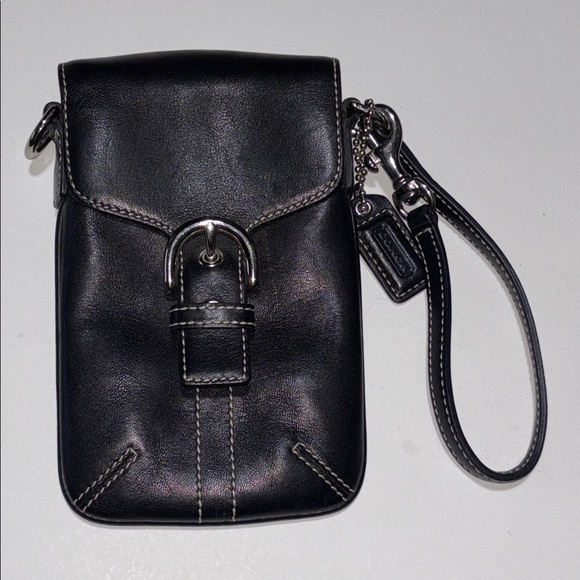 Coach Black Vintage Y2K Soho Wristlet Coach Black Leather Cell Phone Holder Y2K - Picture 3 of 16